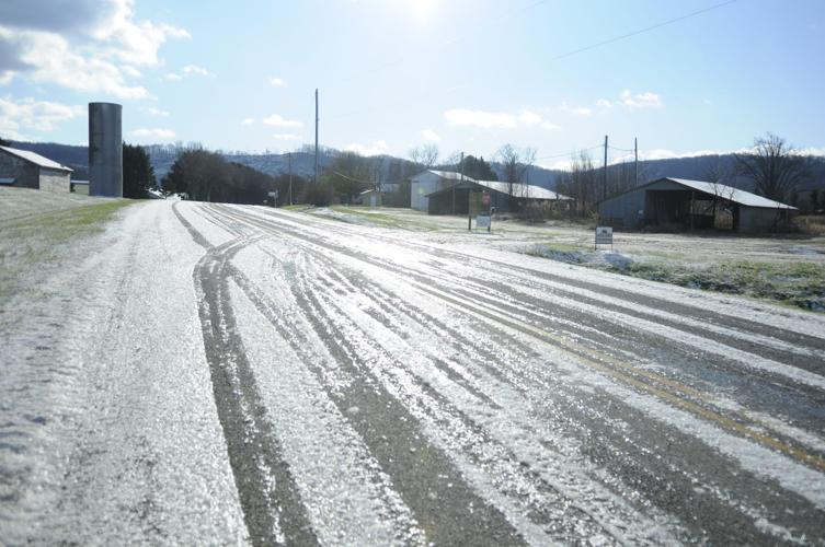 Many snowrelated Christmas Eve wrecks on and near U.S. 421 East News