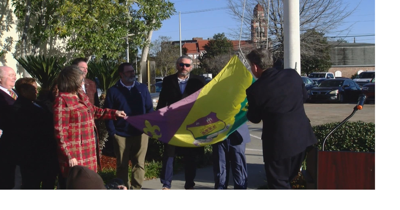 mardi gras flag raising