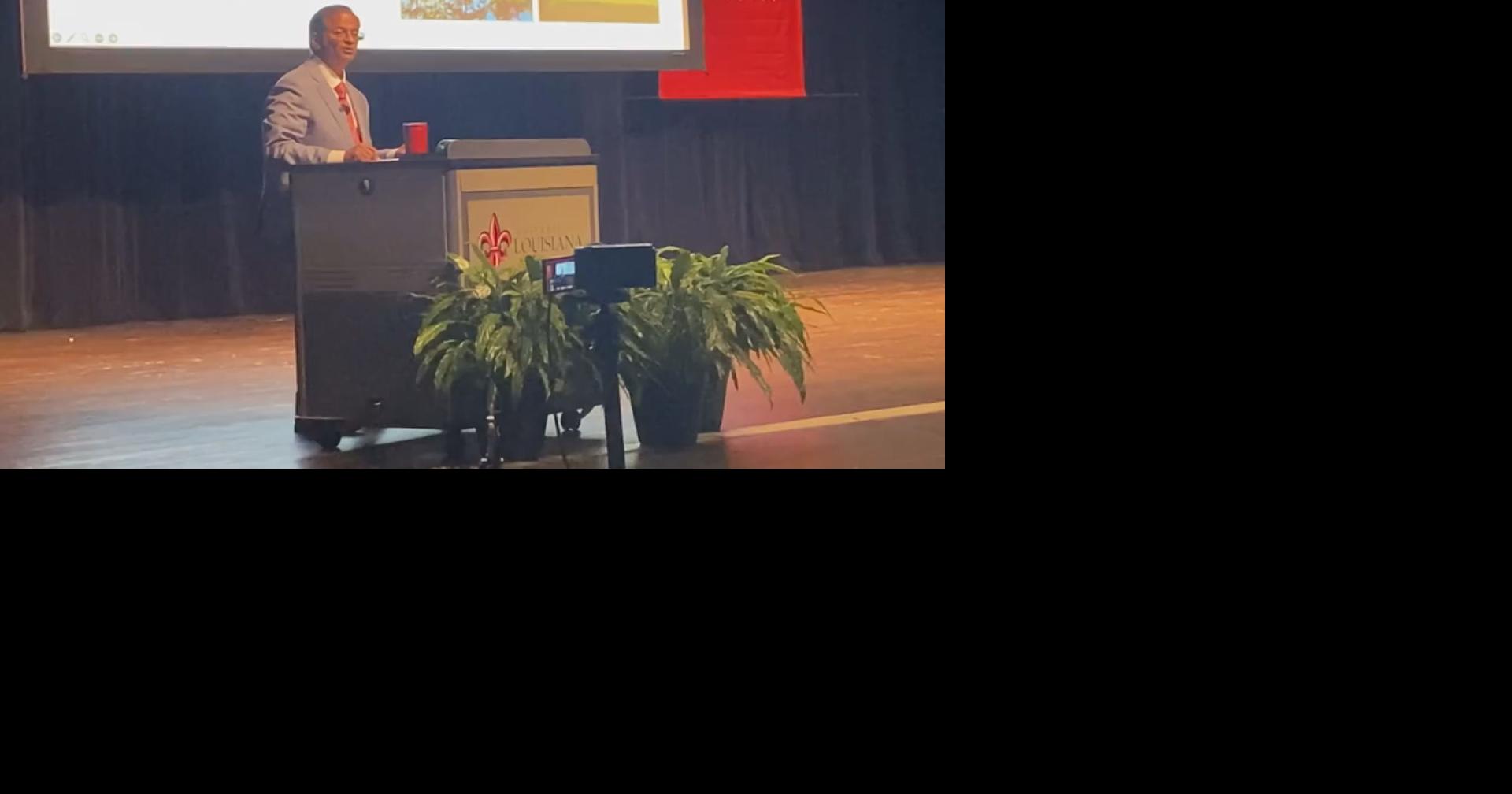 UL president touts balanced budget, addresses graduation rates during State of University Address