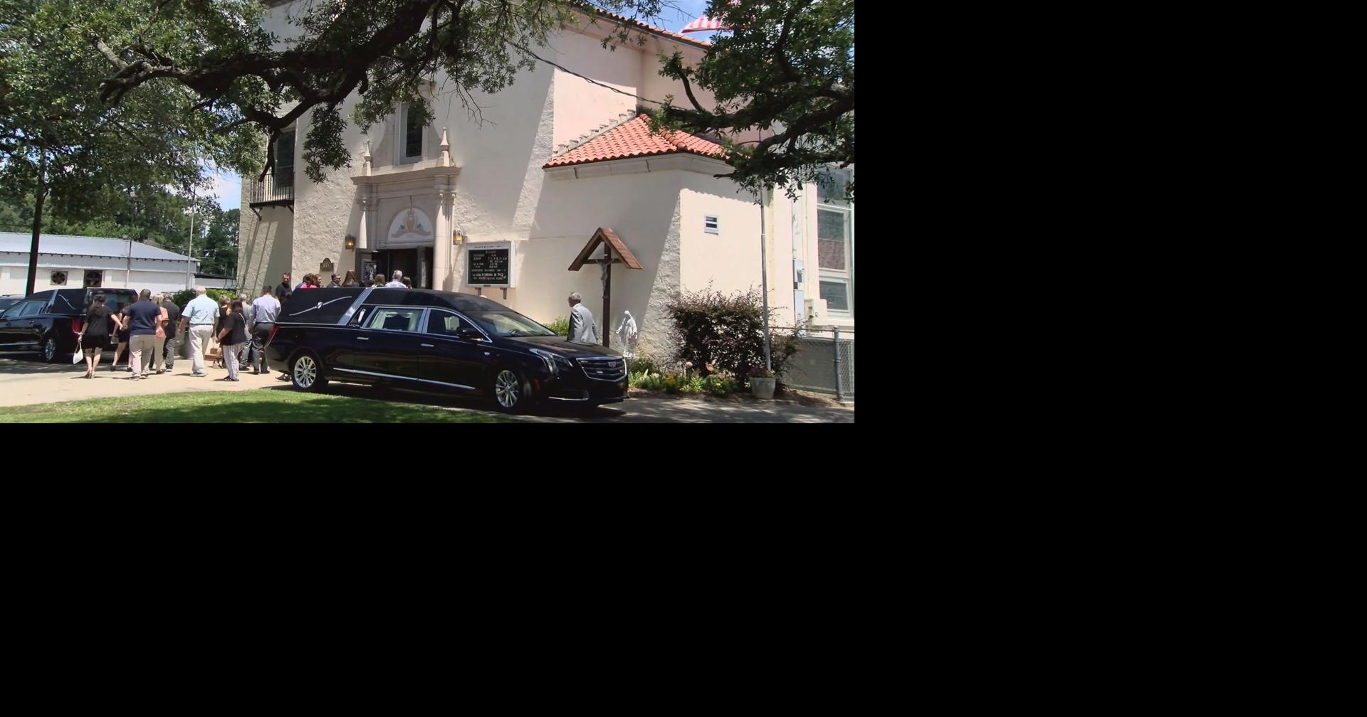 Family and friends say final goodbyes to Opelousas mother and daughter