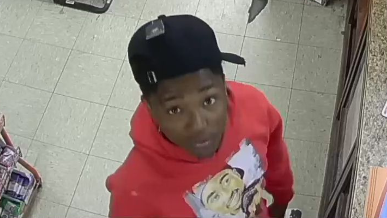 Man wanted for pulling gun on convenience store clerk in Opelousas