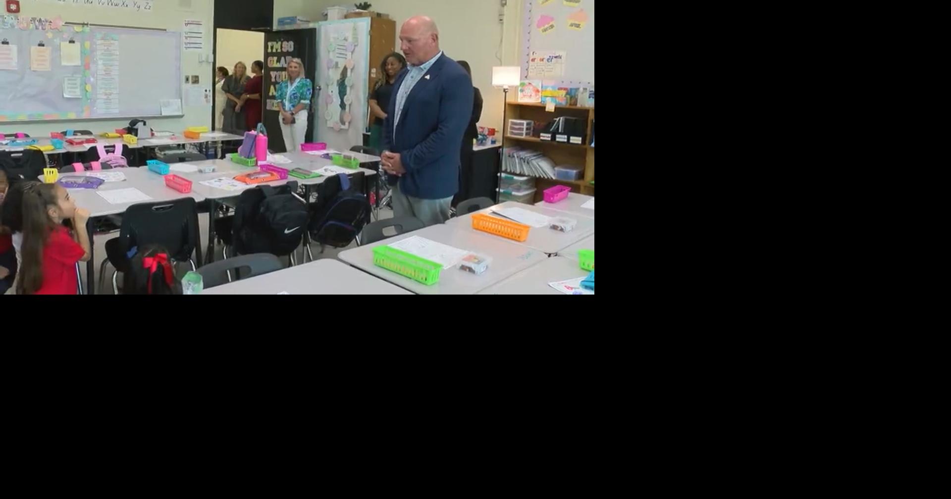 Lafayette Parish schools begin year amid restructuring and closures