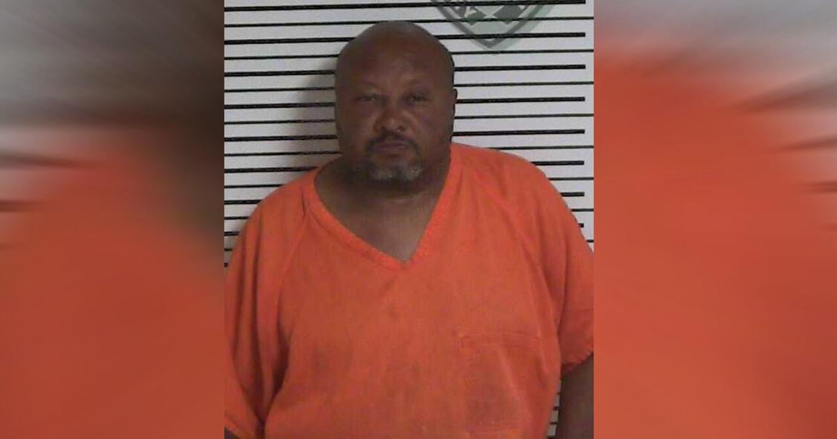 St. Landry Parish Sheriff Opelousas man arrested for cockfighting