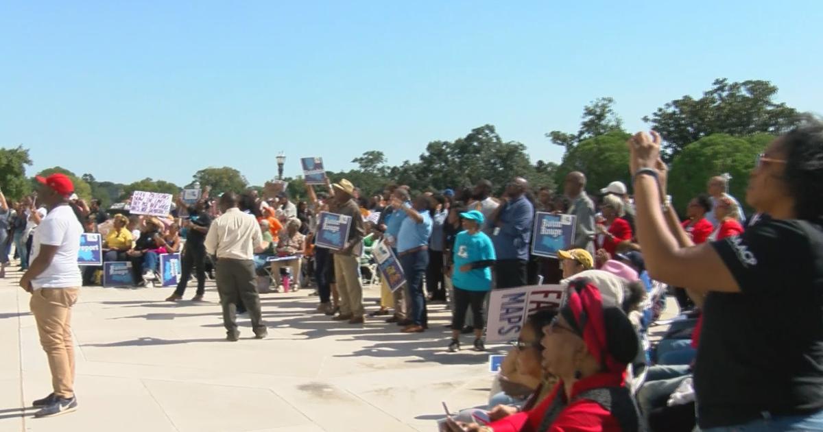 Hundreds protest at Louisiana State Capitol against unfair election maps