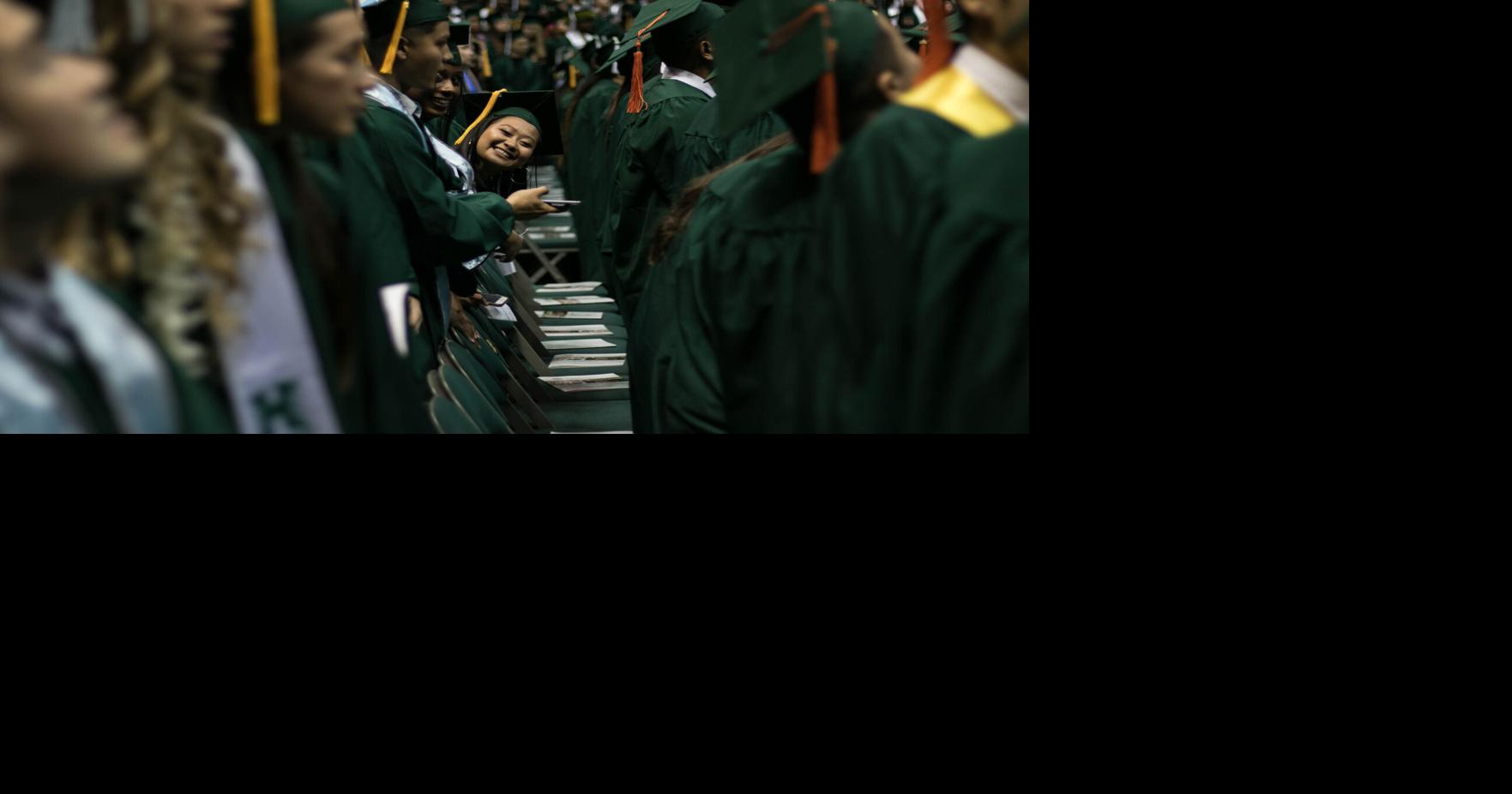 What you need to know about graduation | Ka Leo | kaleo.org
