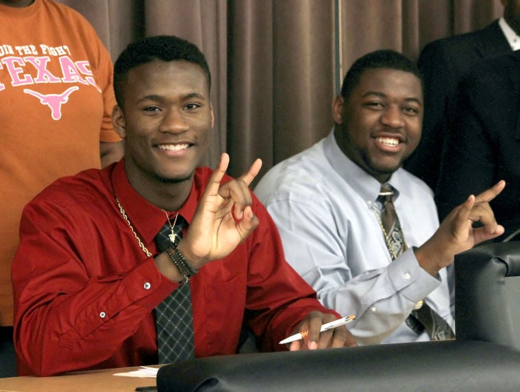 Heights duo sign with UT