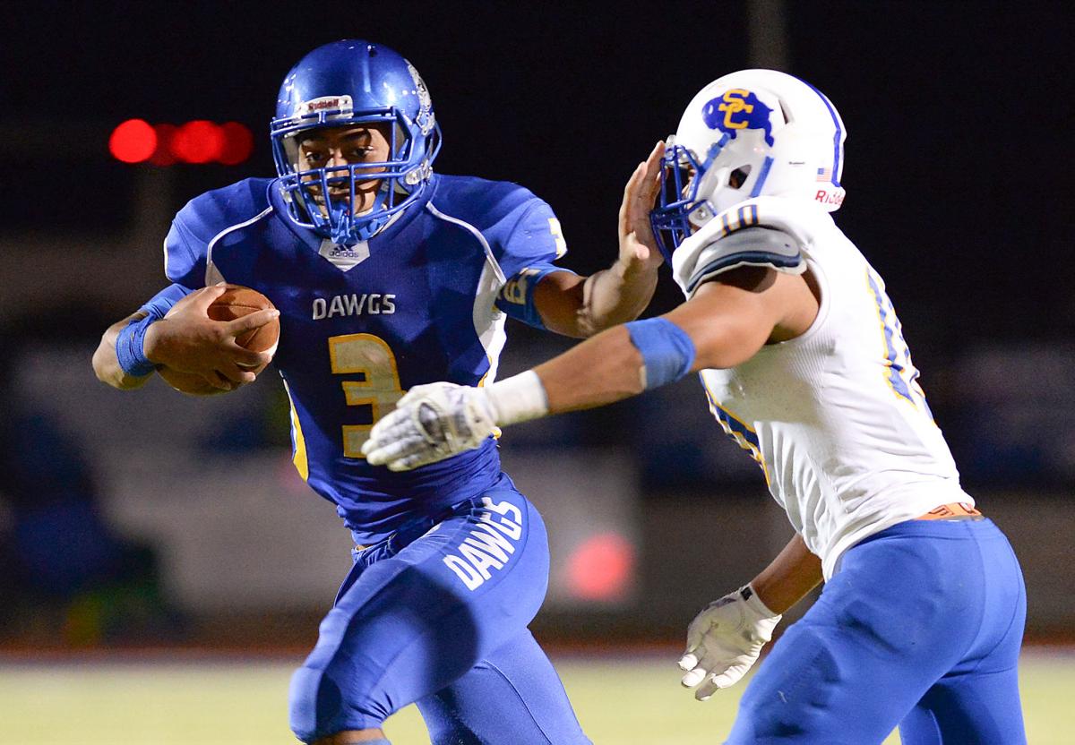 2 Point Conversion Helps Clemens Escape Cove With 67 66 Win In Ot