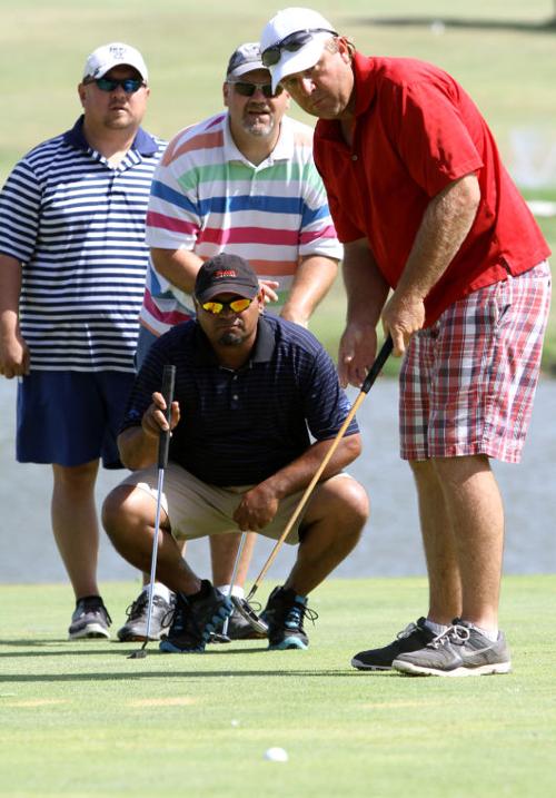 Cove Education Foundation hosts golf tourney