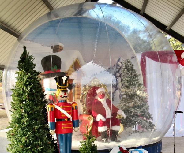 Annual Heights Christmas event undergoes change amid pandemic Local