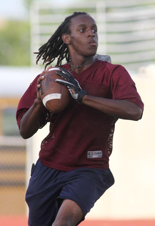 7 on 7 football at Leo Buckley