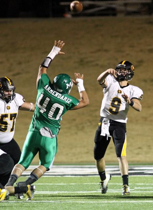 Gateville takes on Monahans at Regionals