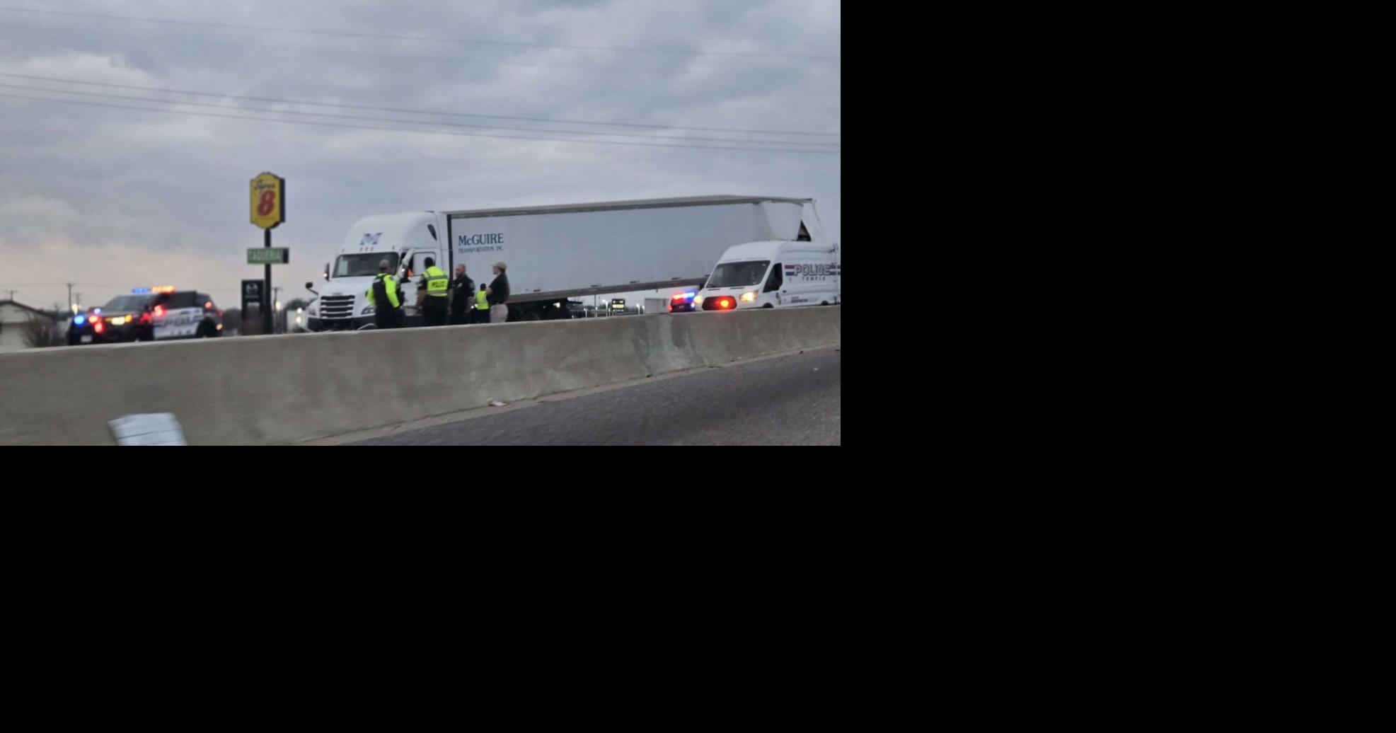2 die on I-35: First fatal crash was ‘contributing factor to the second ...