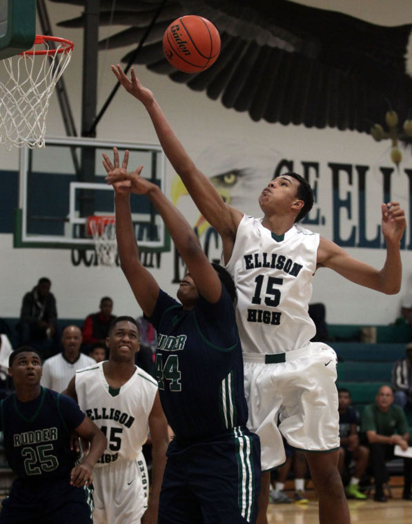 Ellison vs Rudder0003.JPG