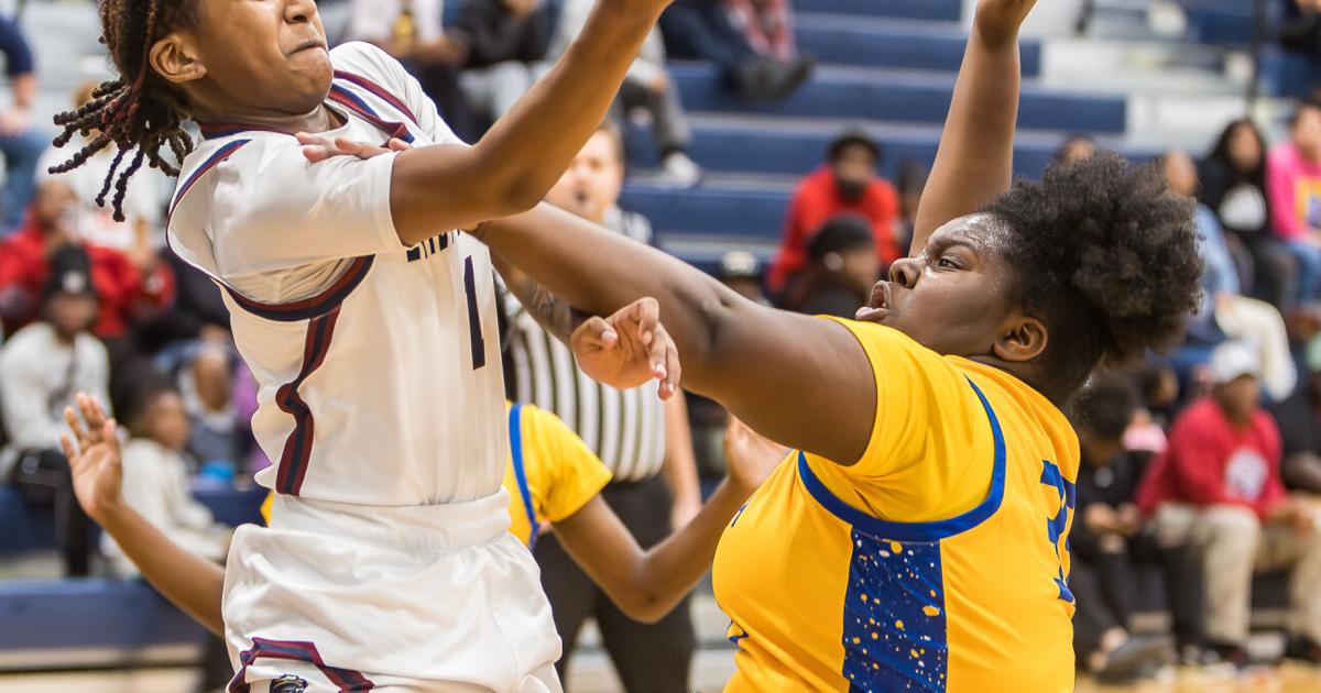 Chaparral girls fall 51-45 to La Vega in matchup of state-ranked squads