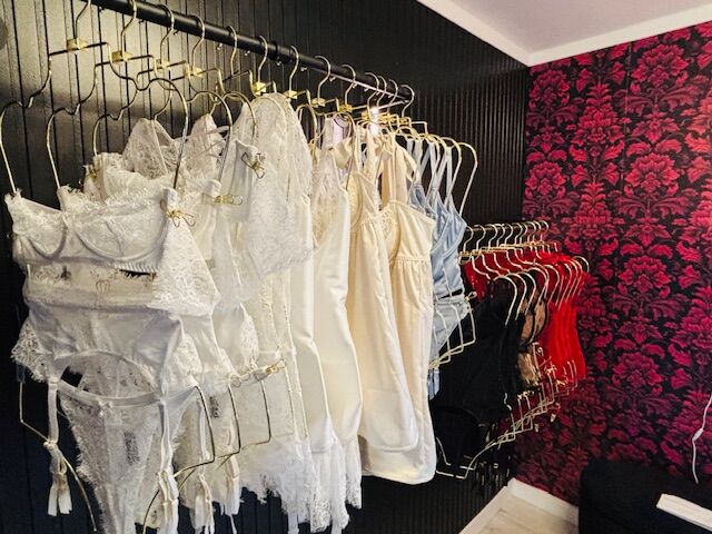 Size-inclusive luxury lingerie boutique opens in Killeen | Business |  kdhnews.com
