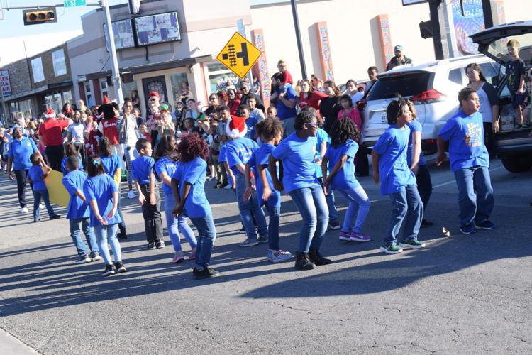 2018 Cove Christmas parade marches in the holiday season News