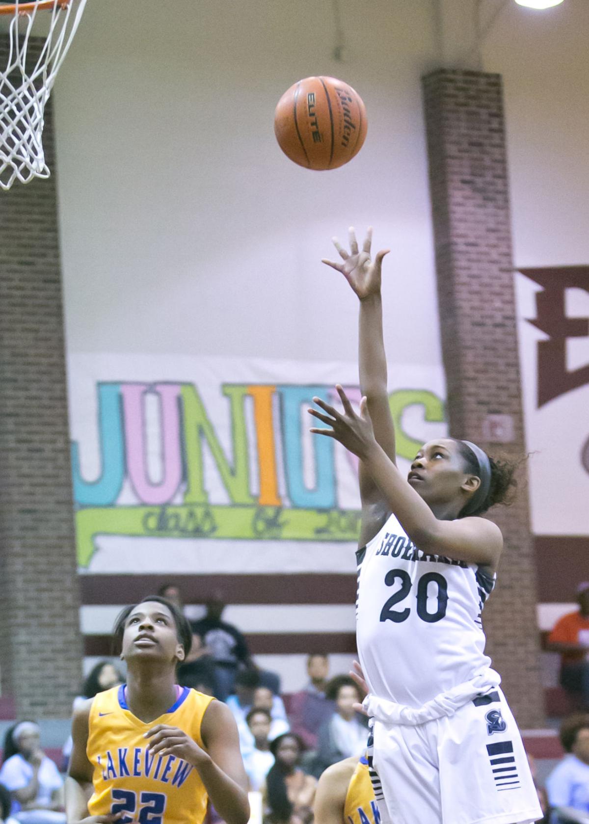 Girls 6a Playoffs Shoemaker Girls Rally In 2nd Half Beat