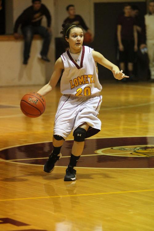 LometaEvantGIRLSBasketball47.jpg