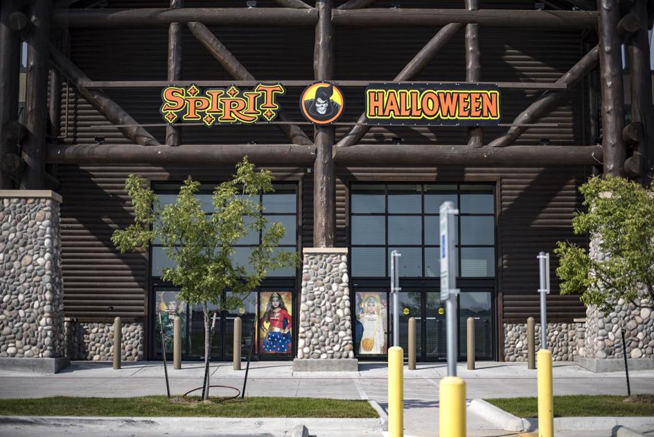 Halloween Store Taking Over Former Gander Mountain Building Business Kdhnews Com