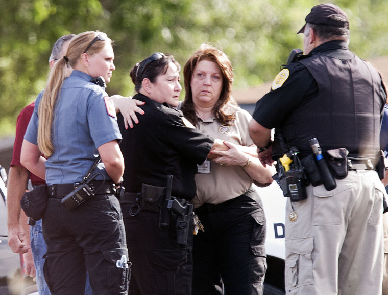 Gunman kills Little RiverAcademy police chief Crime