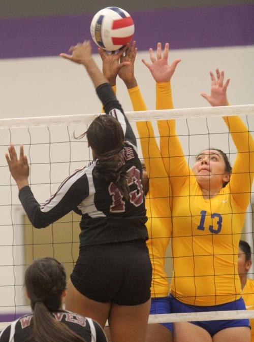 Copperas Cove vs Mansfield Timberview Volleyball