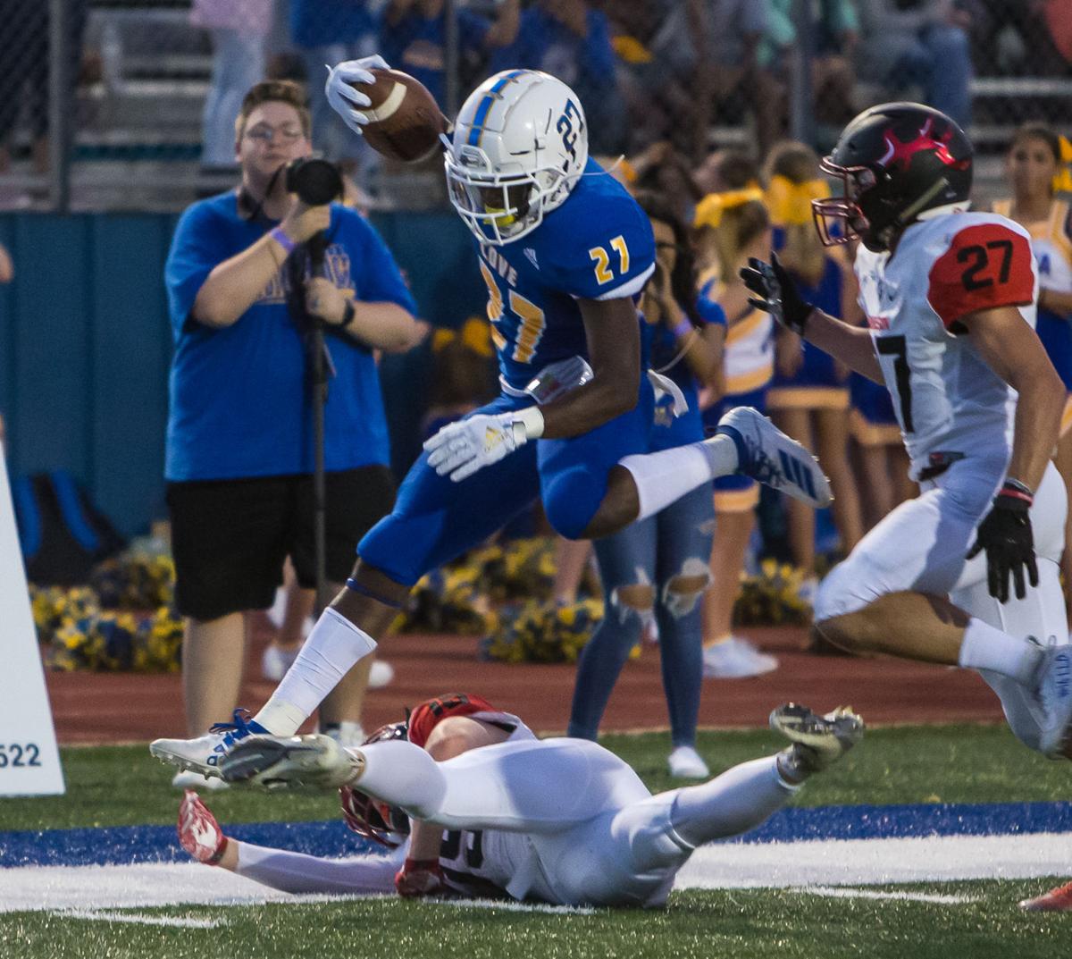 Burleson Stuns Cove 41 38 With Late Td Pass Copperas Cove