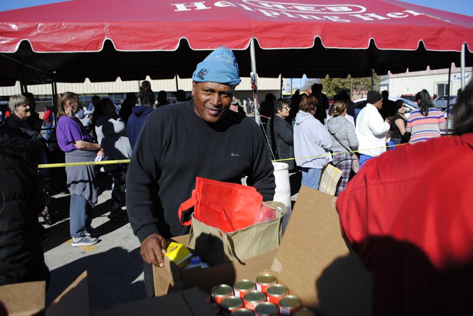H E B To Host Third Final Mobile Food Pantry At Closed Killeen
