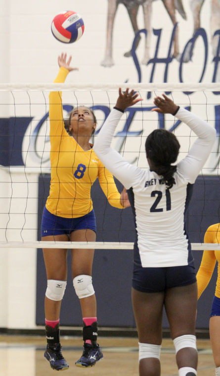 Copperas Cove vs Shoemaker Volleyball