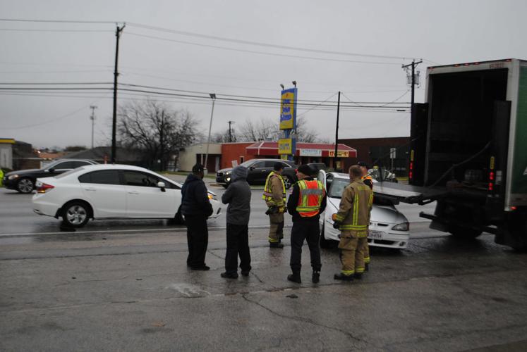 Car hits 7UP truck on busy Killeen road | Local News | kdhnews.com