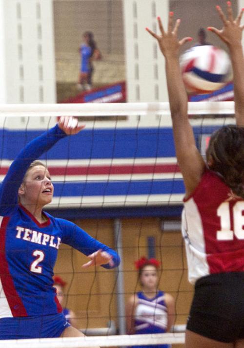 Volleyball: Heights at Temple