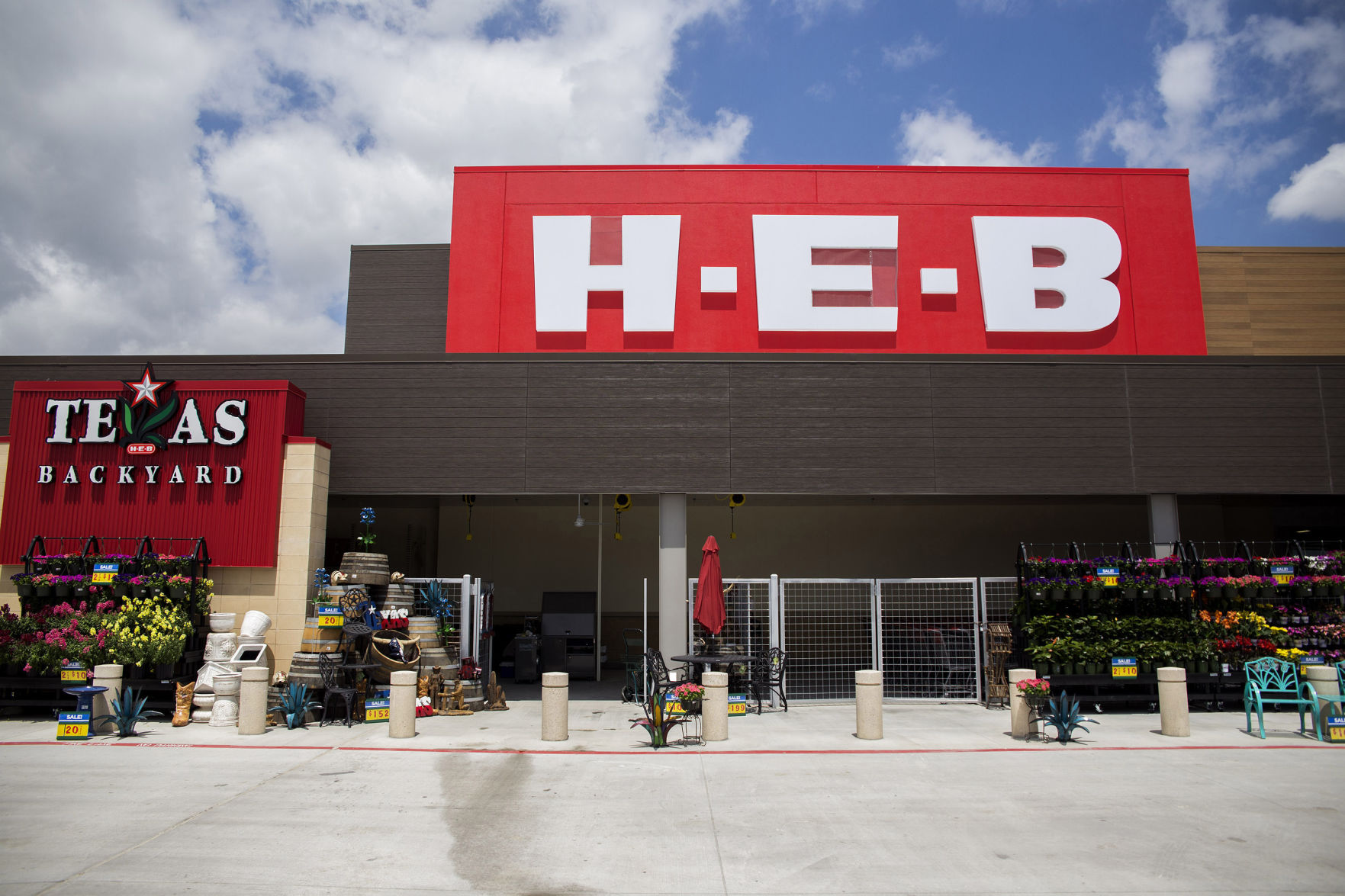 New H-E-B Opens Friday In Killeen | Business | Kdhnews.com