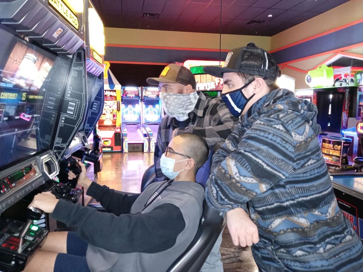 Dozens flock to Cove theater for new holiday flicks Copperas Cove