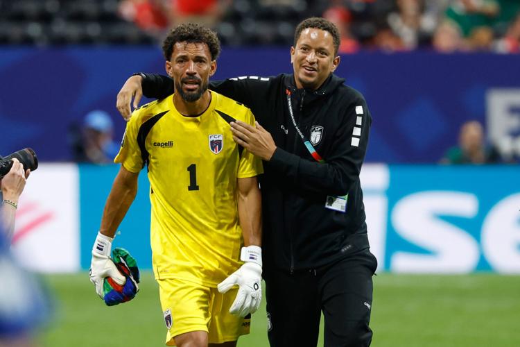 40-year-old Cape Verde goalkeeper Vozinha turns in a spectacular performance in his World Cup debut | Sports | kdhnews.com