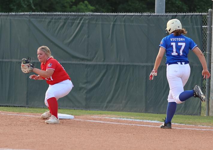 Red team routs Blue 93 in Victory Bowl softball Gatesville