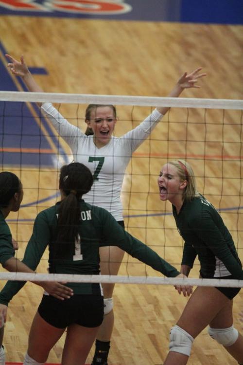 EllisonMansfieldVolleyball24.JPG