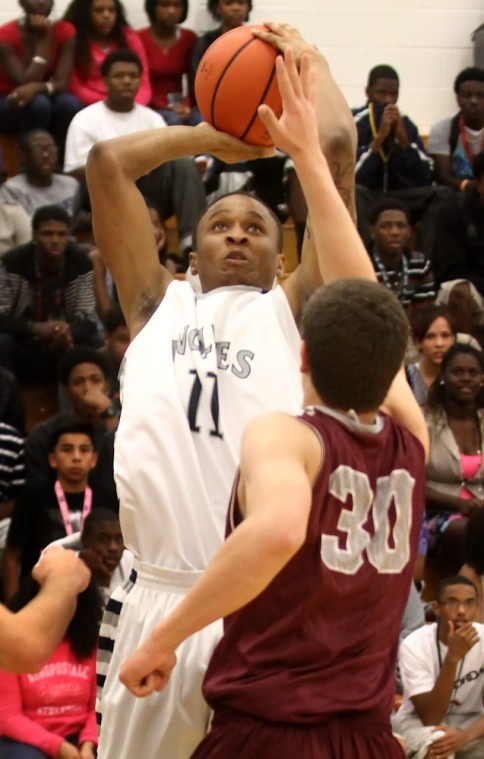 Boys Basketball: Shoemaker v. Round Rock