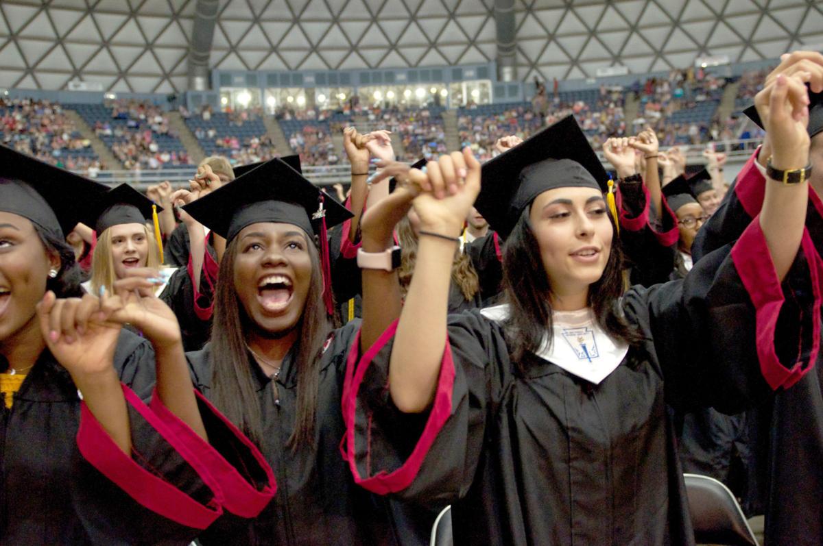 514 seniors graduate from Heights High School Education