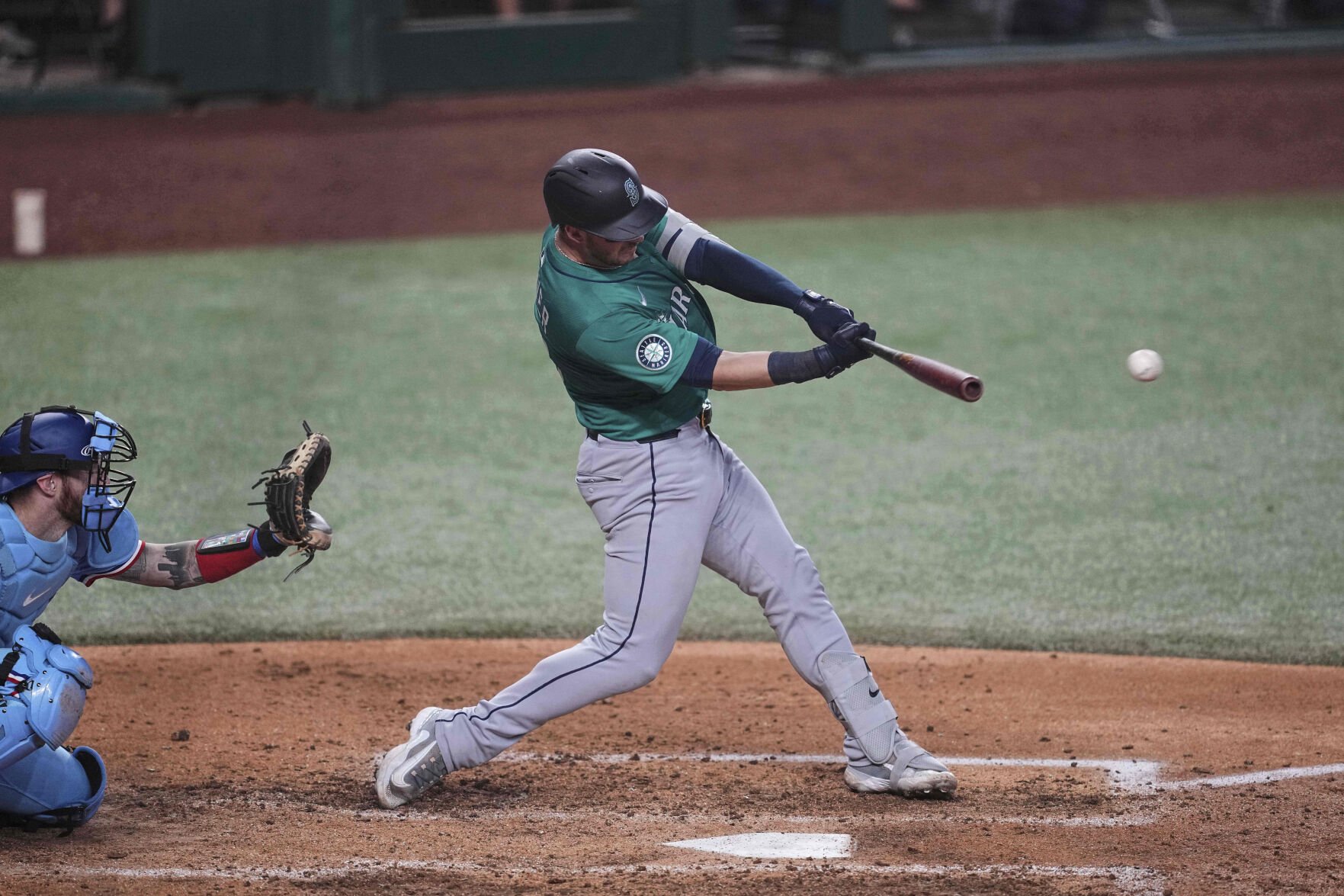 Garver's 12th-inning homer propels Mariners to series win