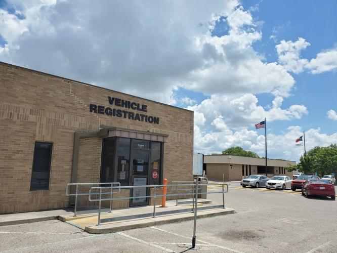 Killeen vehicle registration office closes down after employee tests positive for coronavirus