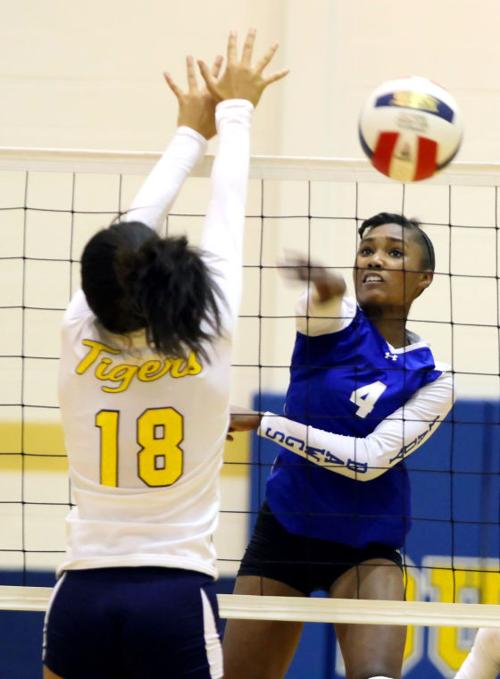 Cove VB sweeps Stony Point