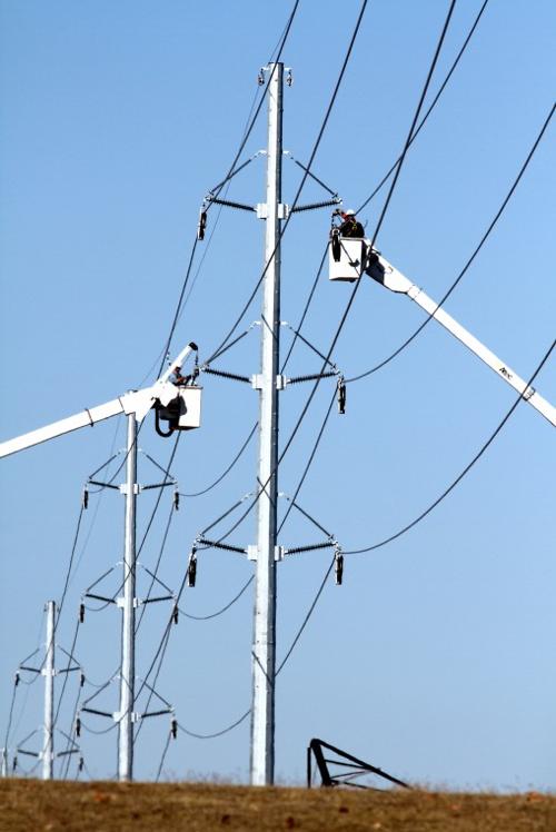 Energy-efficient power lines near completion