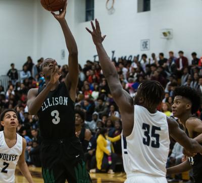 No 17 Shoemaker Ellison Resume Playoff Runs Friday Vs Top 5