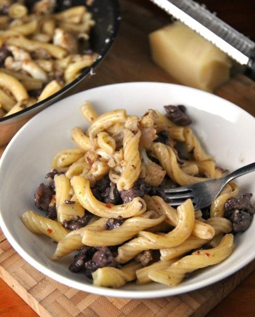 Cauliflower and sausage pasta