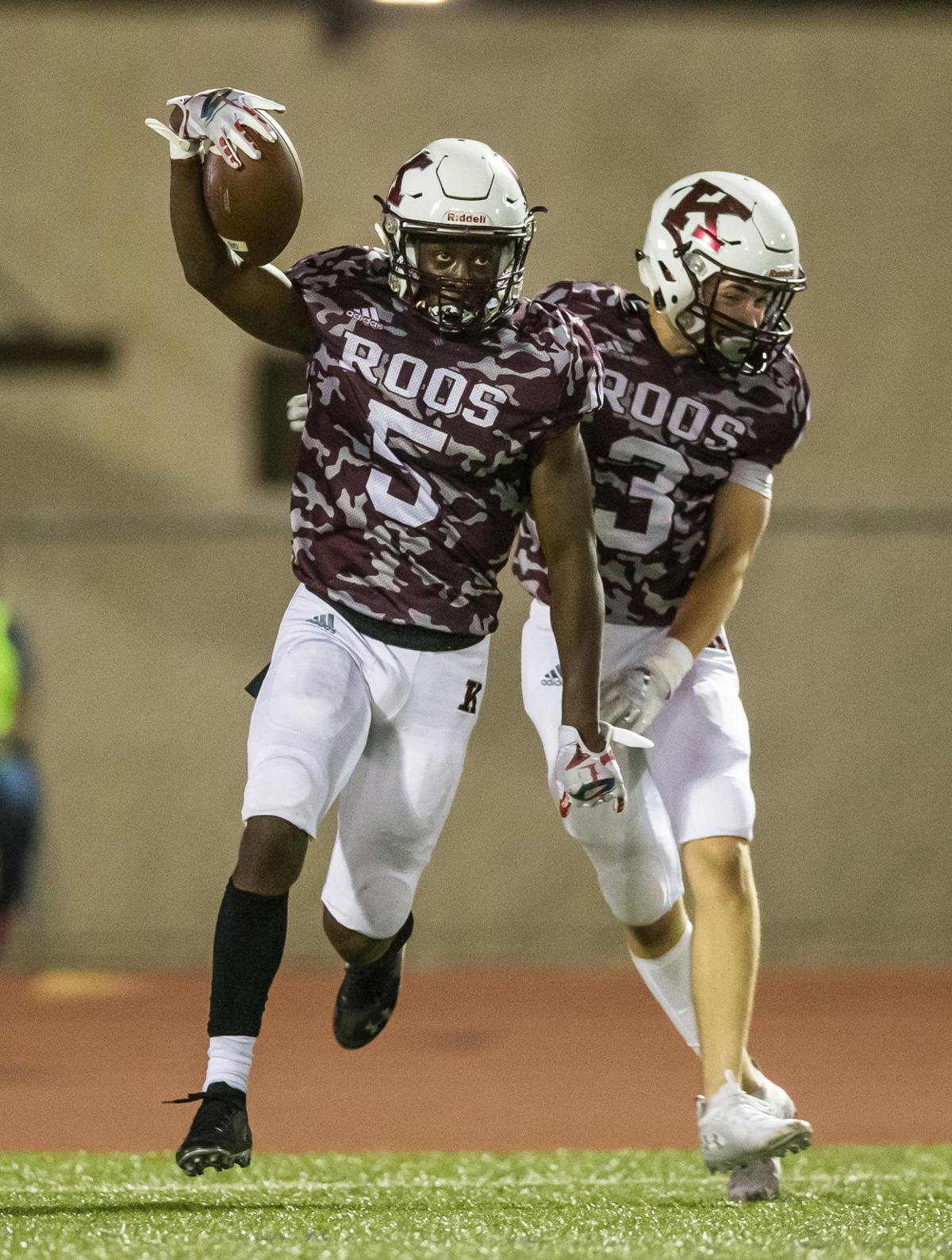 Marshall Awe Roo Rb Scores 4 Tds In 37 34 Win Vs Cove Copperas