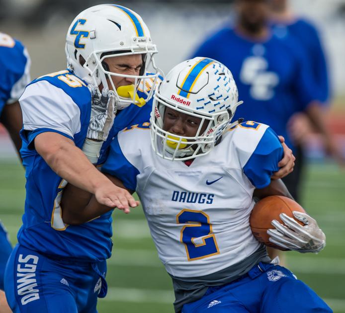 Football White Team Tops Blue 21 7 In Copperas Cove S Spring Game