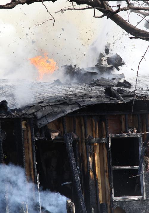 Fire Guts Mobile Home in Killeen