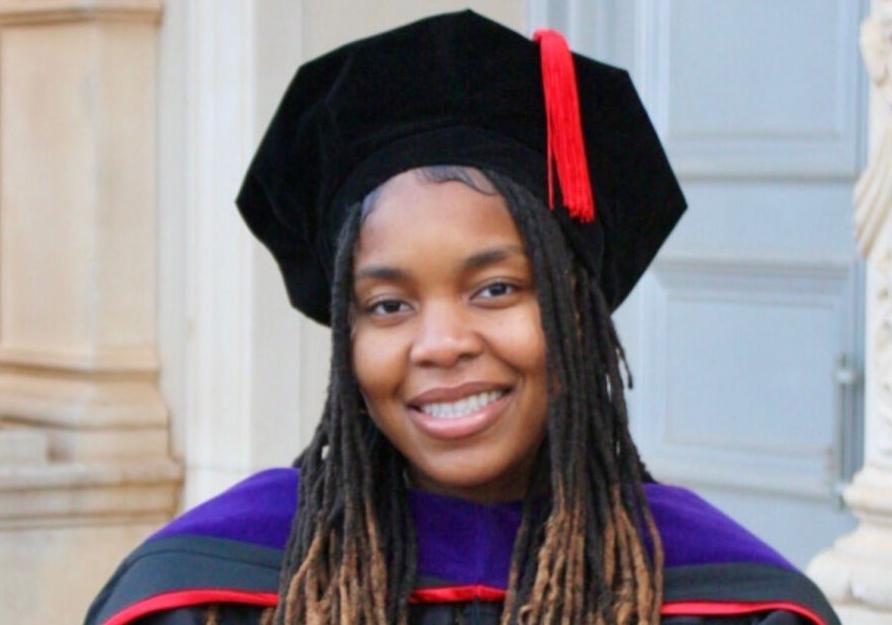 Young law school grad hooded by her sister | Harker Heights Herald |  kdhnews.com
