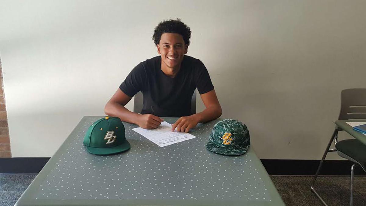 Hays Inks Letter With Brookhaven College Sports Kdhnews Com