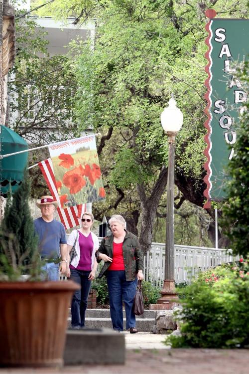 Shopping in Salado