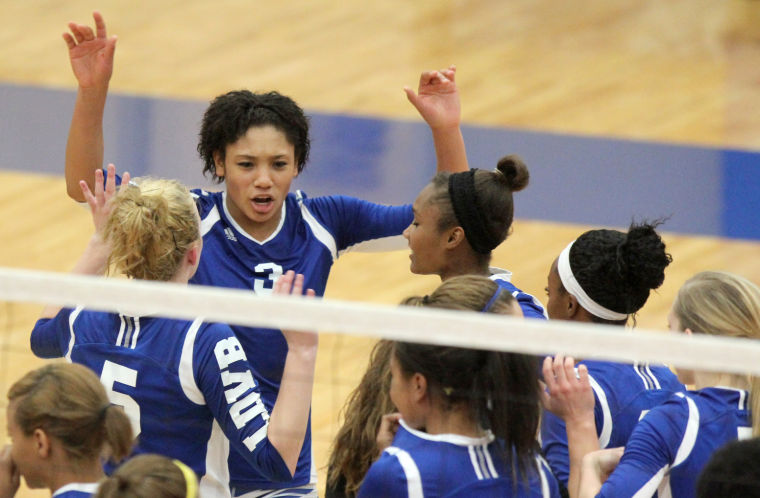 Cove vs. Duncanville Volleyball